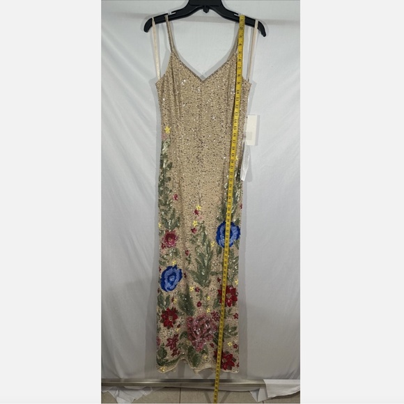 NWT $598 Mac Duggal [ 8 ] Floral Embellished Spaghetti Strap Gown in Nude #G1458 - Picture 12 of 13